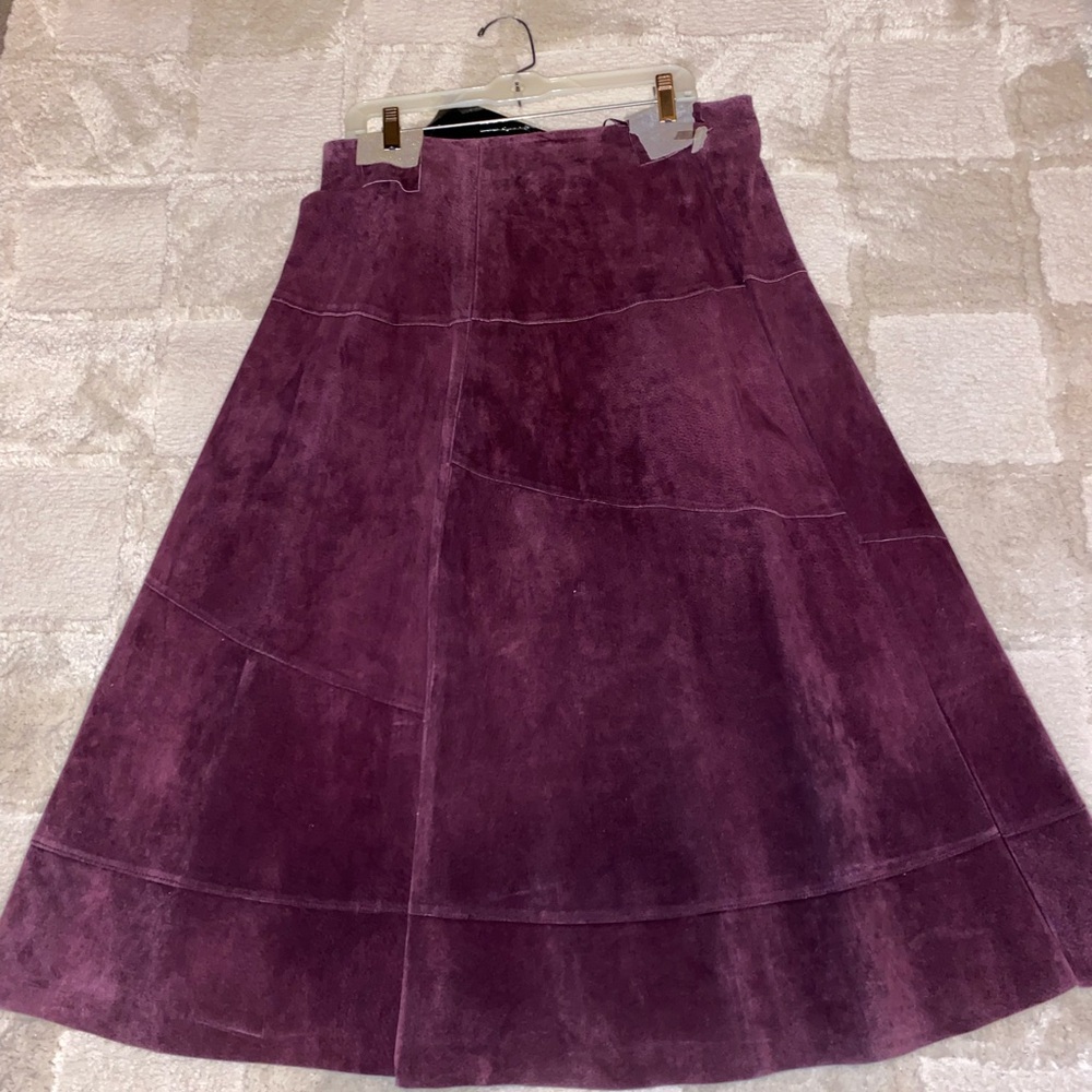 Pamela McCoy Purple Suede Skirt